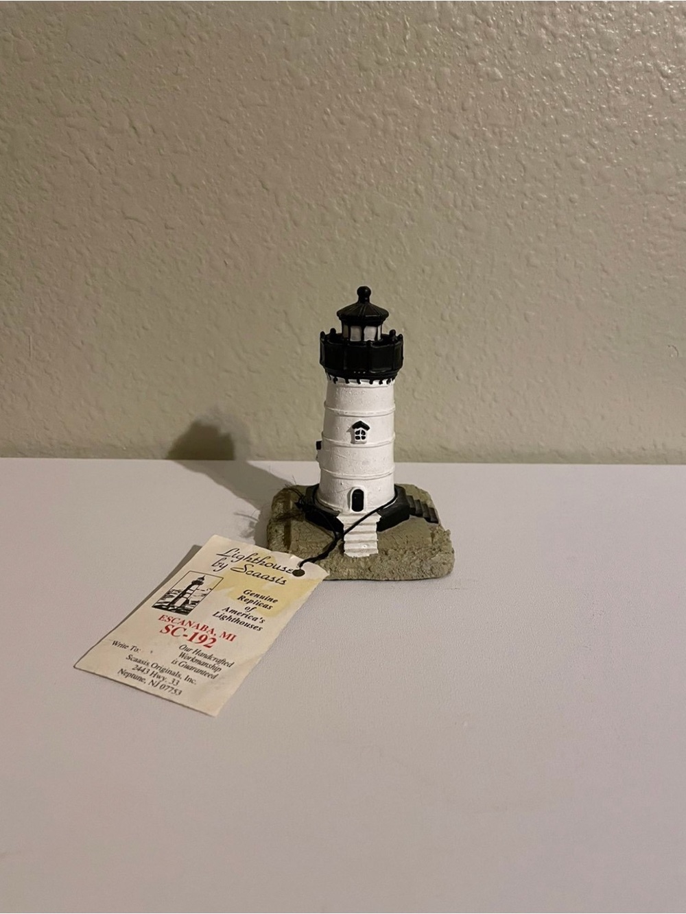 Scaasis Originals, Inc. Vintage, Resin Lighthouse Escanaba MI, Michigan